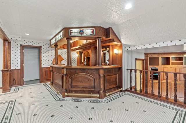 1952 Safari Trail, Eagan, MN 55122