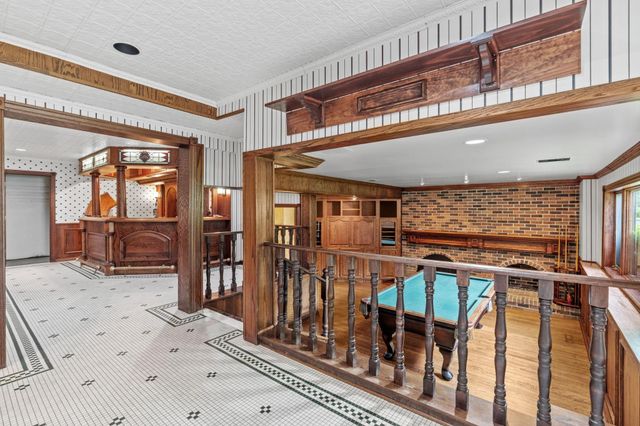 1952 Safari Trail, Eagan, MN 55122