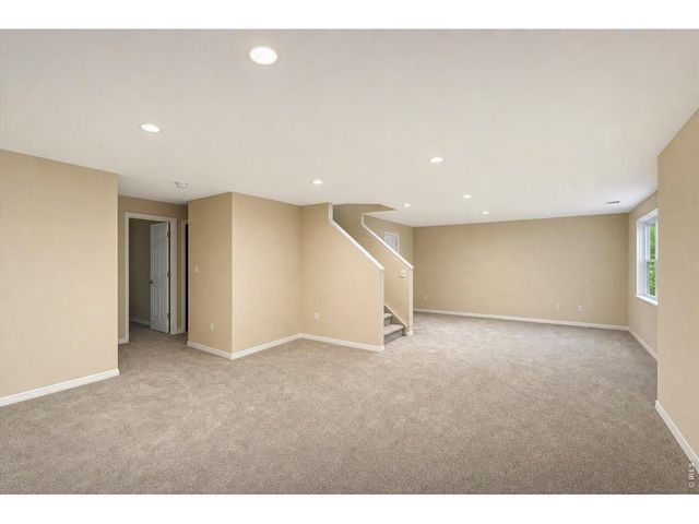 3963 Da Vinci Dr, Longmont, CO 80503