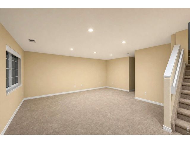 3963 Da Vinci Dr, Longmont, CO 80503
