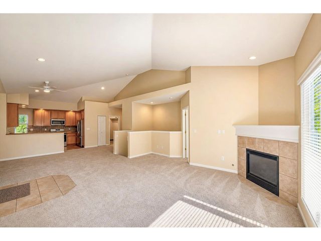 3963 Da Vinci Dr, Longmont, CO 80503
