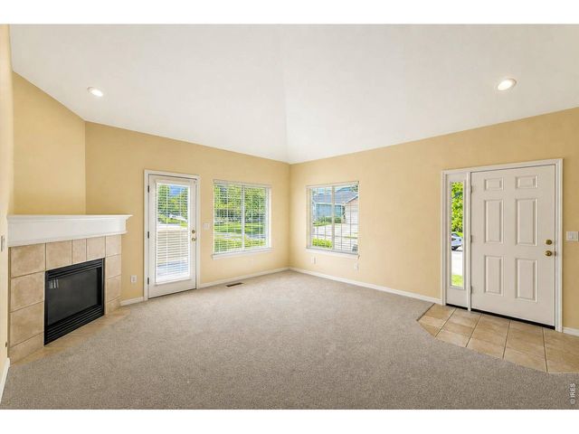 3963 Da Vinci Dr, Longmont, CO 80503