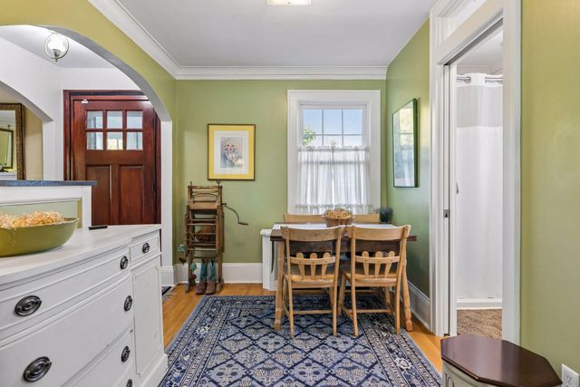 1998 James Avenue, Saint Paul, MN 55105