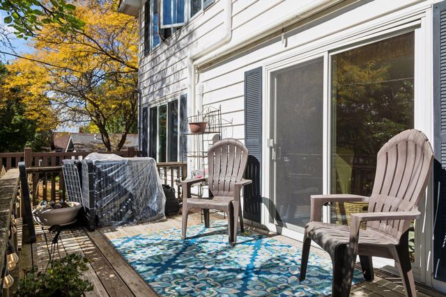 1998 James Avenue, Saint Paul, MN 55105
