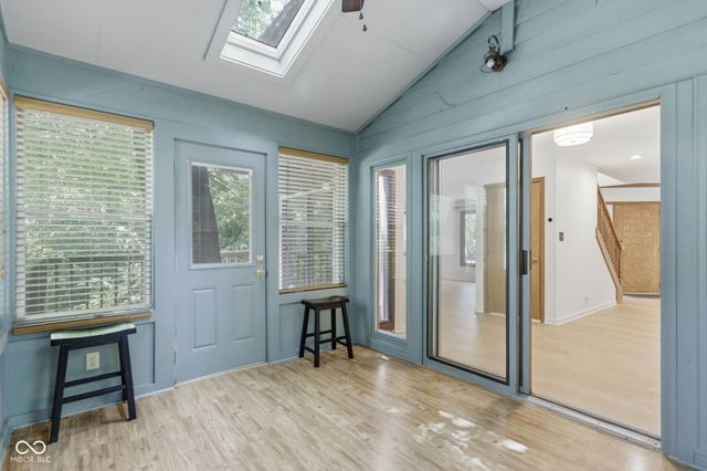 7921 Lincoln Boulevard, Indianapolis, IN 46240