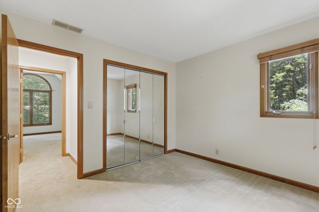 7921 Lincoln Boulevard, Indianapolis, IN 46240