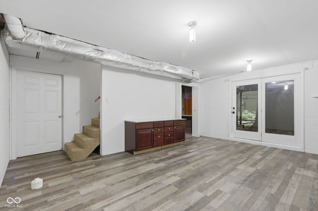 7921 Lincoln Boulevard, Indianapolis, IN 46240