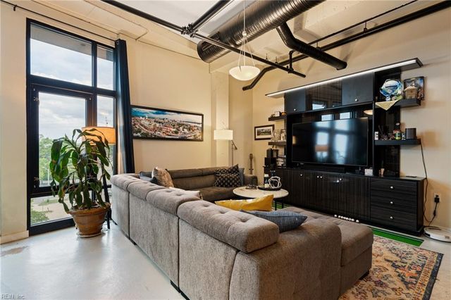 415 Saint Pauls Blvd Unit 403, Norfolk, VA 23510