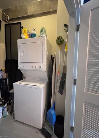415 Saint Pauls Blvd Unit 403, Norfolk, VA 23510