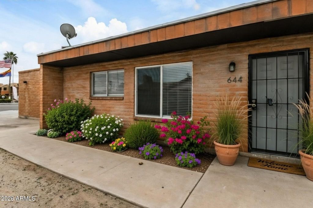 644 S MESA Drive 644, Mesa, AZ 85210