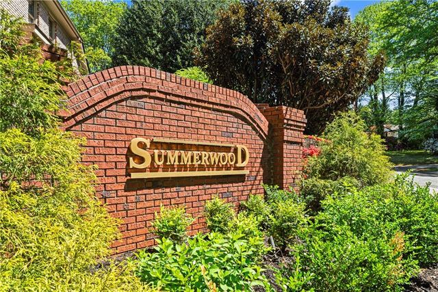 2521 Summeroak Drive, Tucker, GA 30084