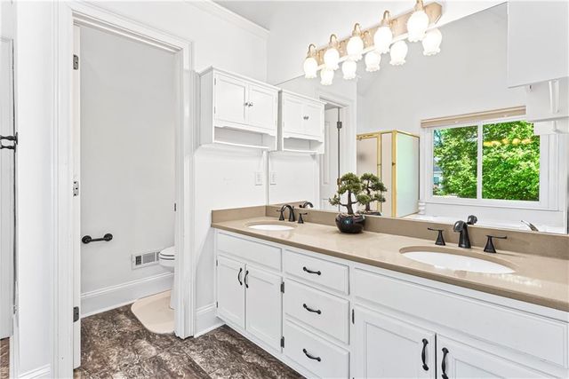 2521 Summeroak Drive, Tucker, GA 30084