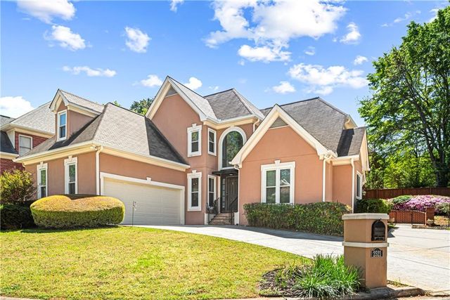 2521 Summeroak Drive, Tucker, GA 30084