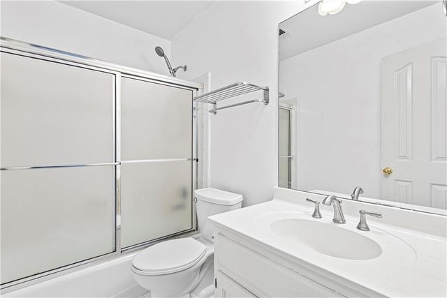 2521 Summeroak Drive, Tucker, GA 30084