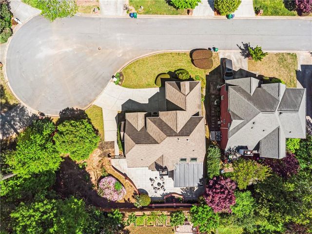 2521 Summeroak Drive, Tucker, GA 30084