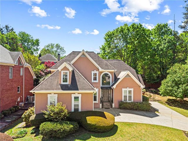 2521 Summeroak Drive, Tucker, GA 30084