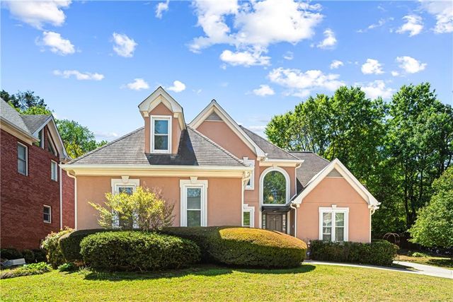2521 Summeroak Drive, Tucker, GA 30084