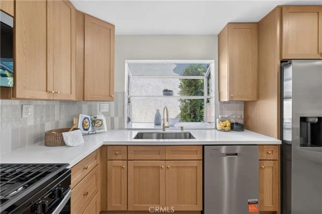 43 Oxbow Creek, Laguna Hills, CA 92653