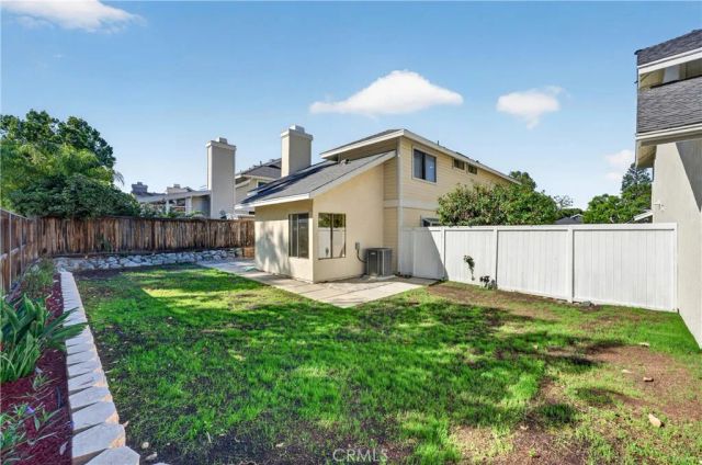 43 Oxbow Creek, Laguna Hills, CA 92653