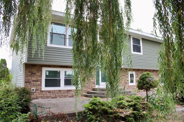 11333 Slade Road, Ridgeway, NY 14103