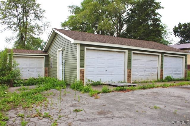 11333 Slade Road, Ridgeway, NY 14103