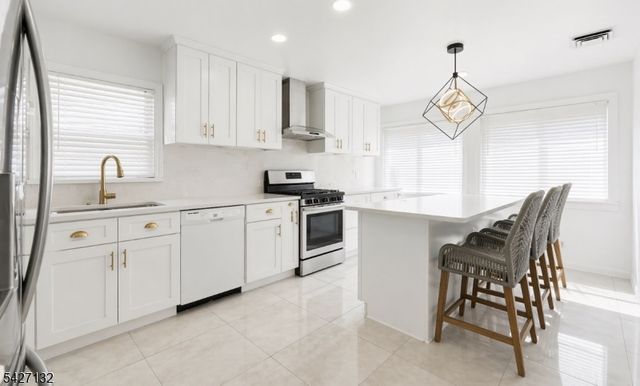 1221 Oak Pl, Union Twp., NJ 07083