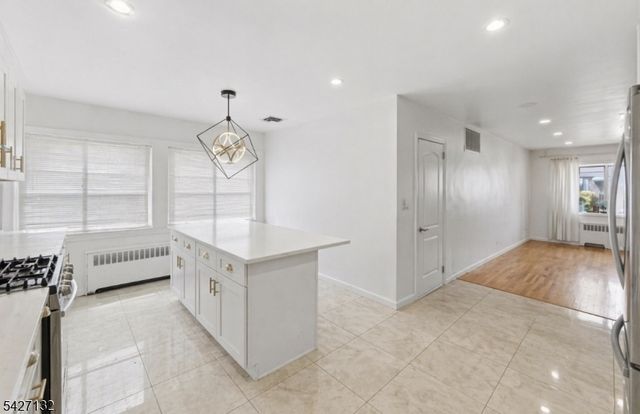 1221 Oak Pl, Union Twp., NJ 07083