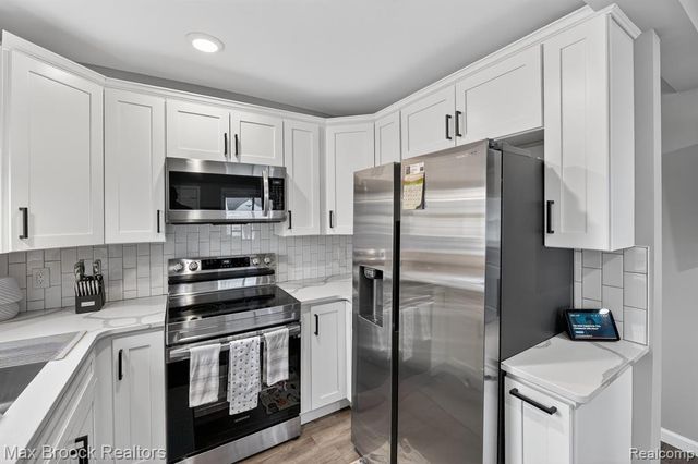 21631 Tulane Avenue, Farmington, MI 48336