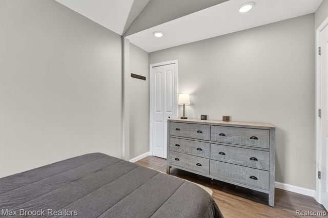 21631 Tulane Avenue, Farmington, MI 48336