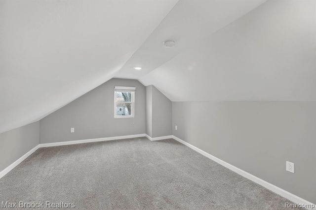 21631 Tulane Avenue, Farmington, MI 48336