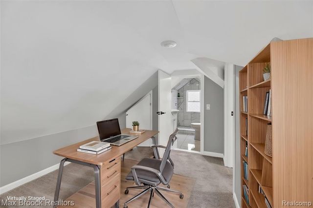 21631 Tulane Avenue, Farmington, MI 48336