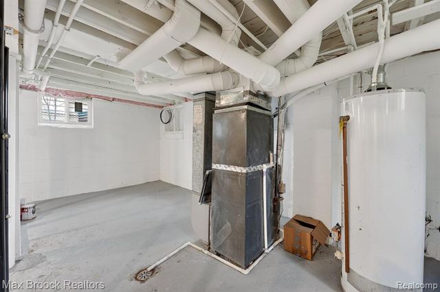 21631 Tulane Avenue, Farmington, MI 48336