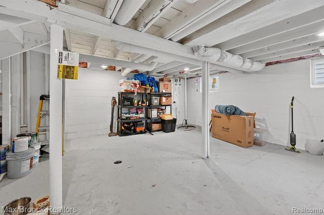 21631 Tulane Avenue, Farmington, MI 48336