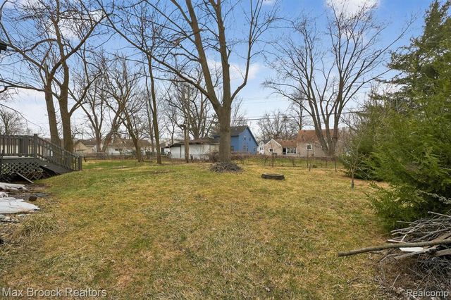 21631 Tulane Avenue, Farmington, MI 48336