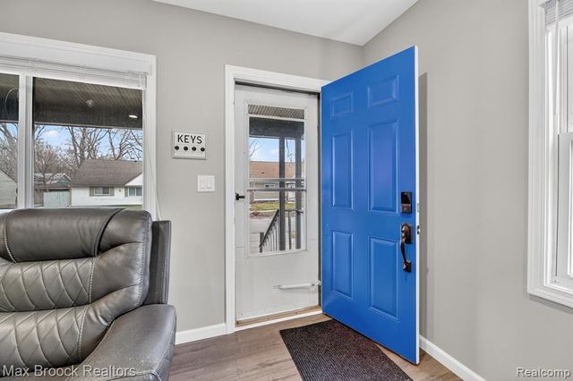 21631 Tulane Avenue, Farmington, MI 48336