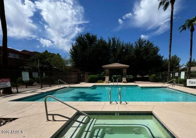 1936 S GARDNER Drive, Chandler, AZ 85286