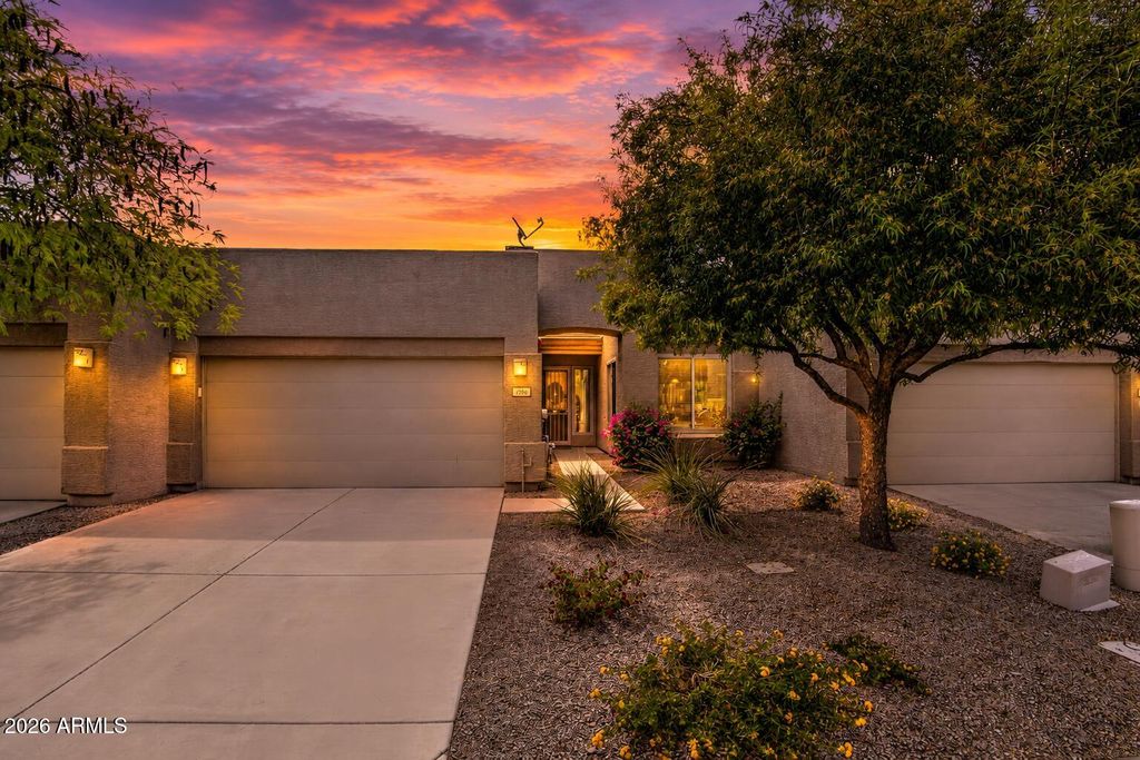 1936 S GARDNER Drive, Chandler, AZ 85286