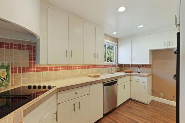 306 Bella Vista Dr, Lodi, CA 95242