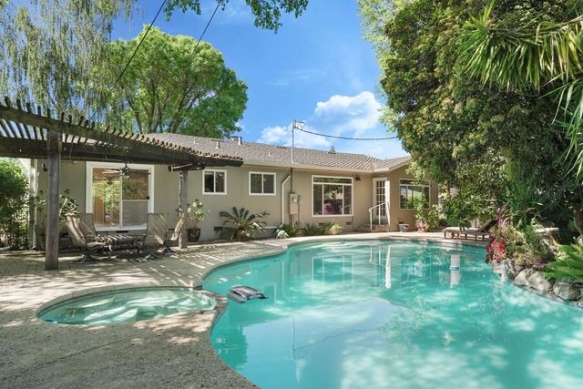 306 Bella Vista Dr, Lodi, CA 95242