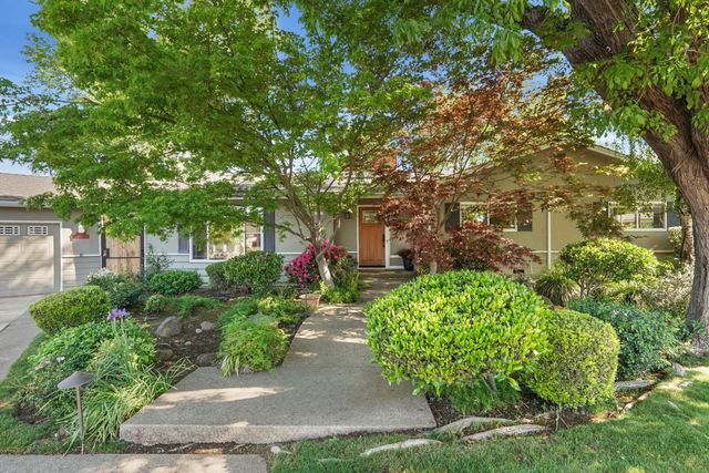 306 Bella Vista Dr, Lodi, CA 95242