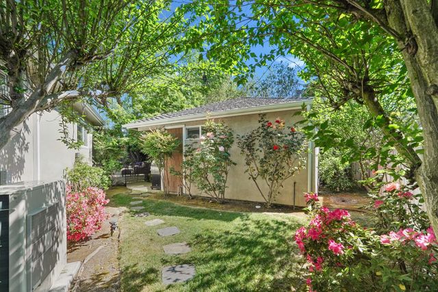 306 Bella Vista Dr, Lodi, CA 95242