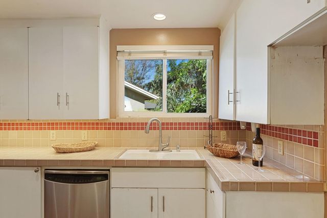 306 Bella Vista Dr, Lodi, CA 95242