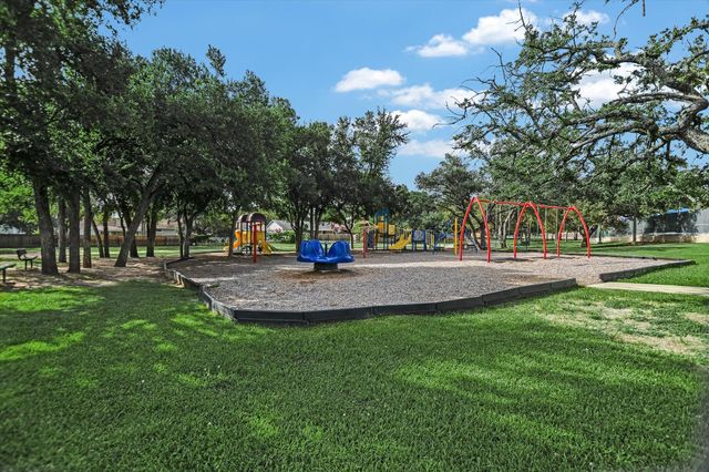 12006 Swallow DR, Austin, TX 78750