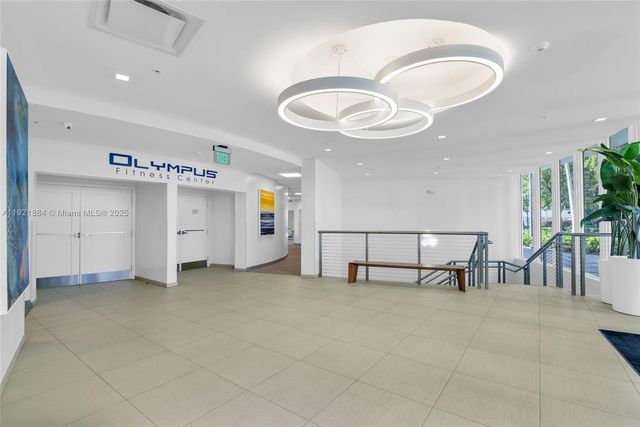 2500 Parkview Dr 2411, Hallandale Beach, FL 33009