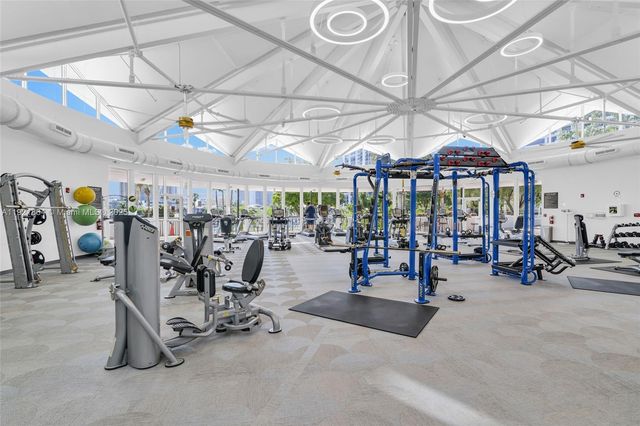 2500 Parkview Dr 2411, Hallandale Beach, FL 33009