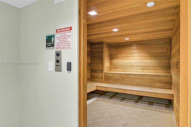 2500 Parkview Dr 2411, Hallandale Beach, FL 33009