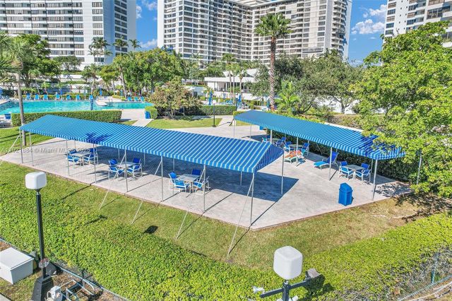 2500 Parkview Dr 2411, Hallandale Beach, FL 33009