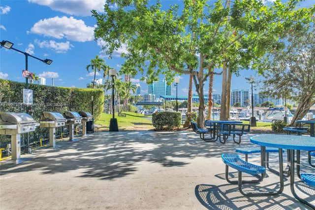 2500 Parkview Dr 2411, Hallandale Beach, FL 33009