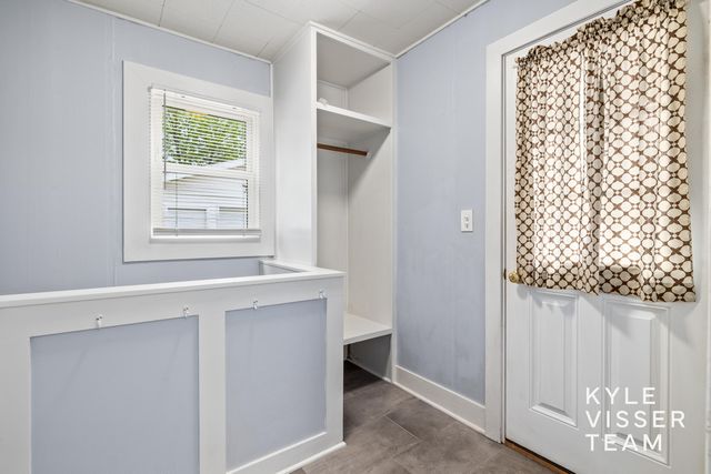 331 41st Street Sw, City Of Wyoming, MI 49548