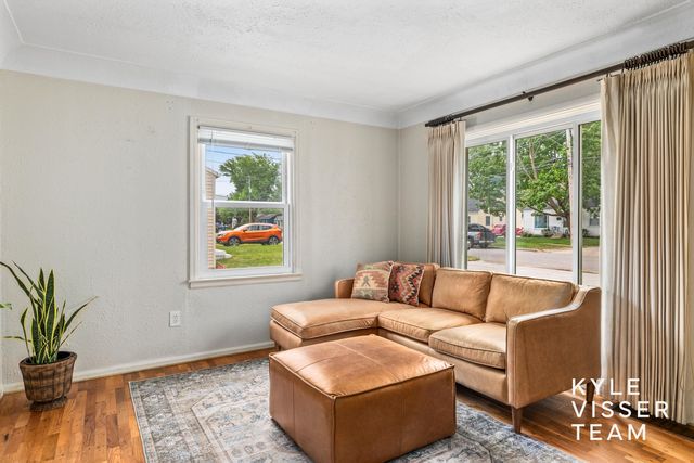 331 41st Street Sw, City Of Wyoming, MI 49548